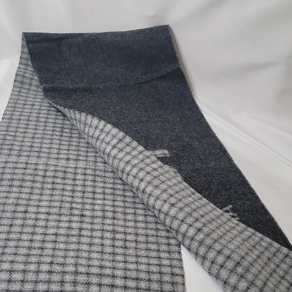 Fendi Men's Charcoal and Light Gray Scarf